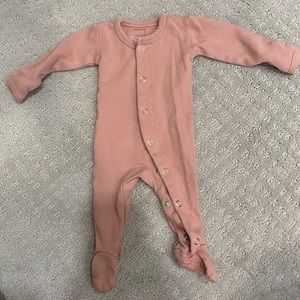 L’oved Baby Premie onesie